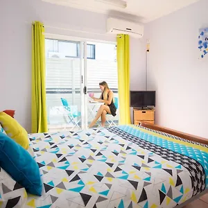 **** Hostel Sharehouse Australia